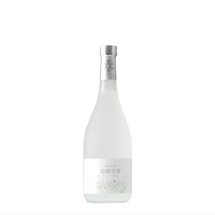 奥清水 純米吟醸 美郷雪華